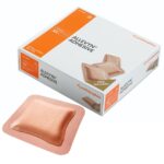 Smith & Nephew 施樂輝 吸水性海綿敷料 Allevyn Adhesive 12.5 x 12.5cm 10片 66000044