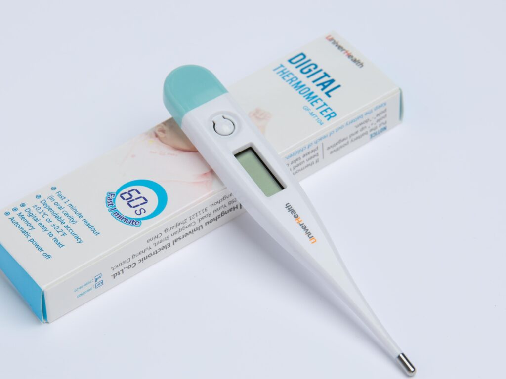UniverHealth 電子探熱器 體溫計 MT-101